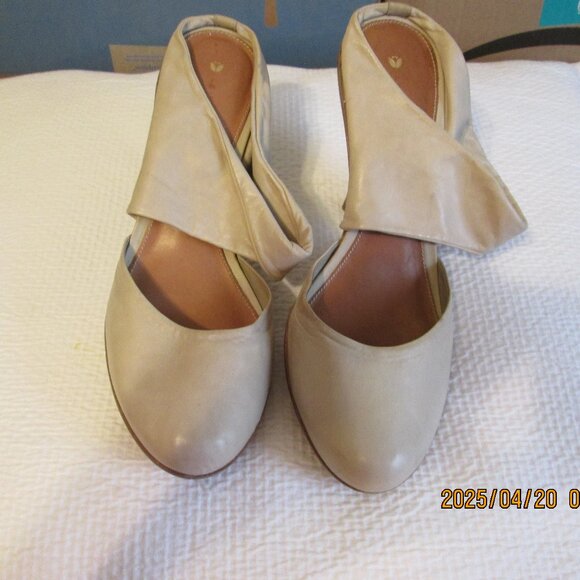 Anthropologie Leifsdottir Beige Leather Heels 8.5 - Picture 1 of 8